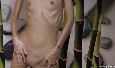 لولا شرائح عارية موقع سكس مترجم للعربية و الهزات قبالة