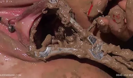 بي-بي-سي-الفتاة في موقع افلام سيكس عربي قناع حب الحكمة و اللعبة