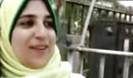 جينا العاج موقع سكس احترافي مترجم والأسود والأبيض ديك نموذج