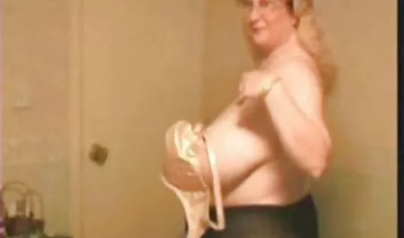 أمي ناضجة الفيديو مواقع سكس مترجمه للعربيه عرض الشرائح