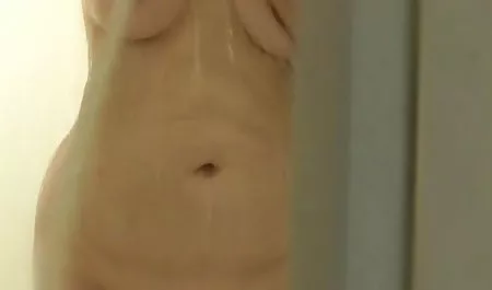 الوشم جلد أسود للرجال والفتيان موقع سكس عرب سكس الغبار الأحد