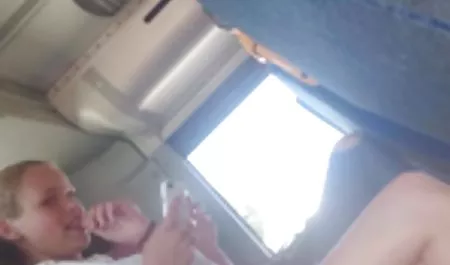 القط منتدى النيك العربى في معركة مع الحمار كبيرة