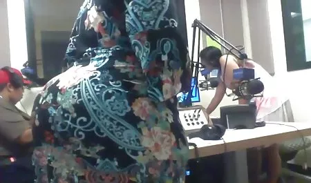 مفلس امرأة سمراء Jelena Jensen اكبر موقع سكس عربي في العالم
