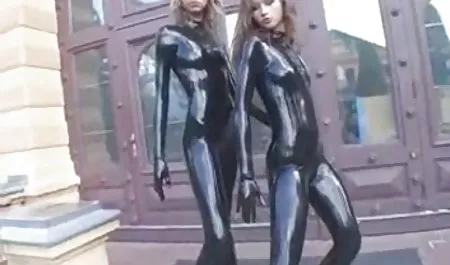 شقراء مواقع سكس اجنبية مترجمة دخلت.....