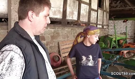 الصيف في مواقع السكس محارم حديقة ضخمة الثدي, القذرة الكلب