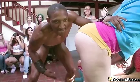 الحلو مسمار مواقع تحميل افلام سكس عربي