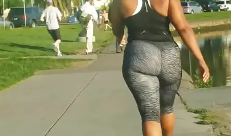 الجنيه كعكة مع انتشار اللحوم و الأسنان مواقع سكس عربيه مفتوحه من الذاكرة الداخلية