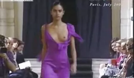 ضيق جدا أن نرى حفرة الموقع الاول لافلام السكس العربي